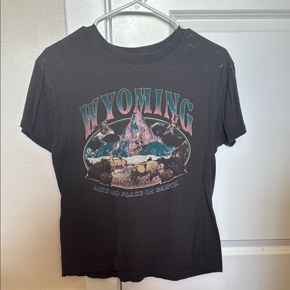 Wyoming Graphic T-Shirt